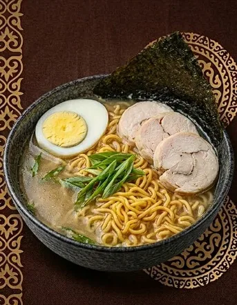 РАМЁН С КУРИЦЕЙ острый или не острый