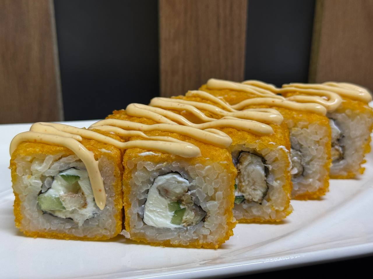 Горячий угорь