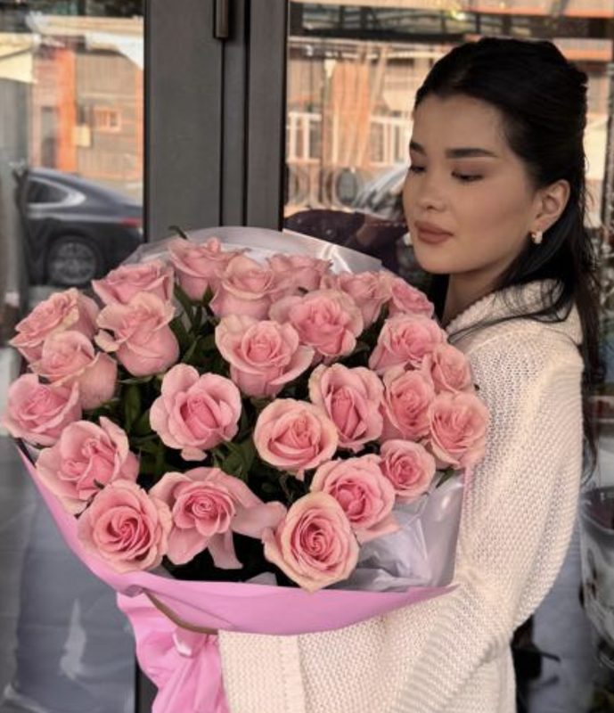 Букет Цветных роз 31шт 60см